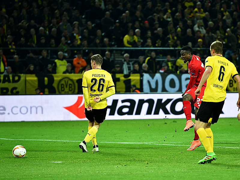 Führungstreffer: Divock Origi (2.v.r.) trifft zum 1:0.