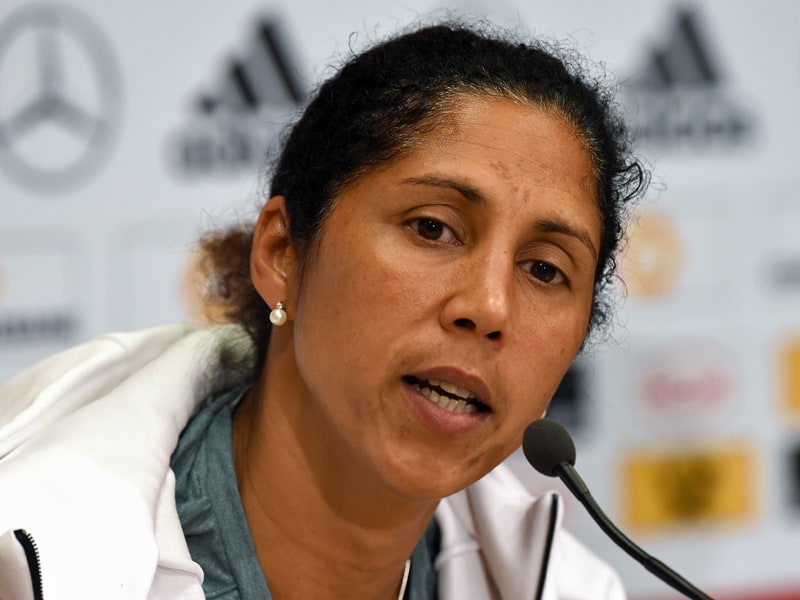 Will den Umbruch in der Frauen-Nationalmannschaft vorantreiben: Bundestrainerin Steffi Jones.