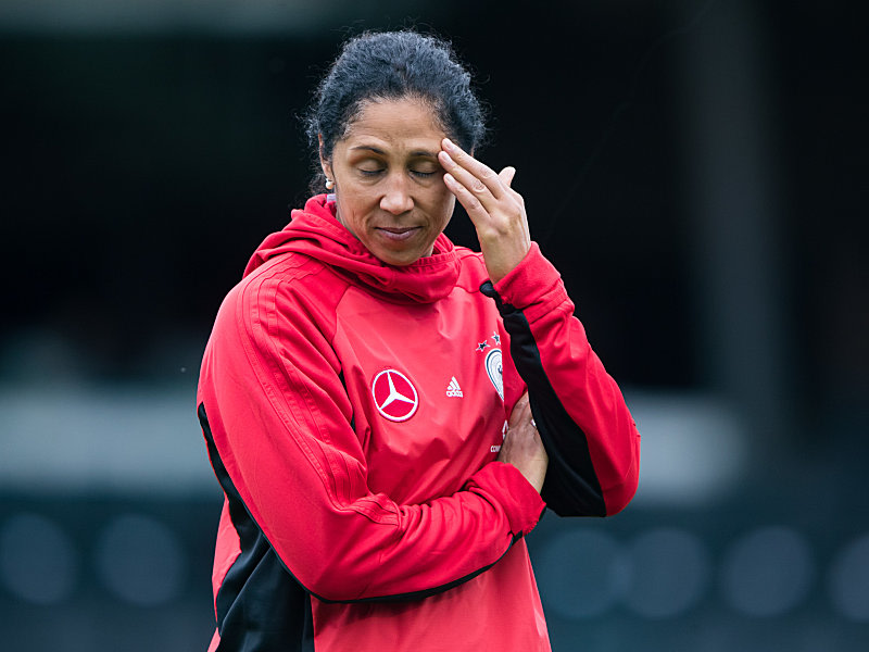 Am Ende hatte sie - weder im Team noch im Verband - keine Fürsprecher mehr: Steffi Jones.
