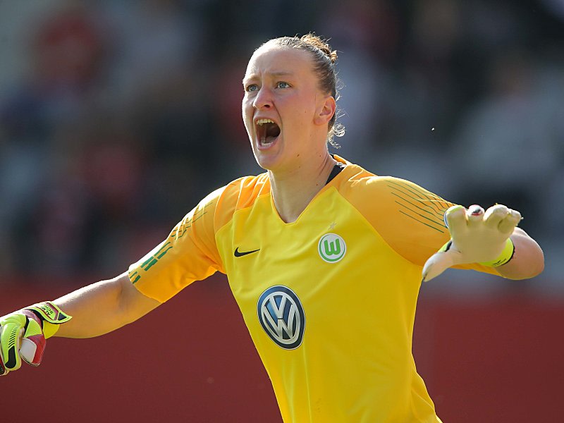 Sieht keinen besonderen Druck für ihr Team beim Pokalfinale: Wolfsburgs Torfrau Almuth Schult.