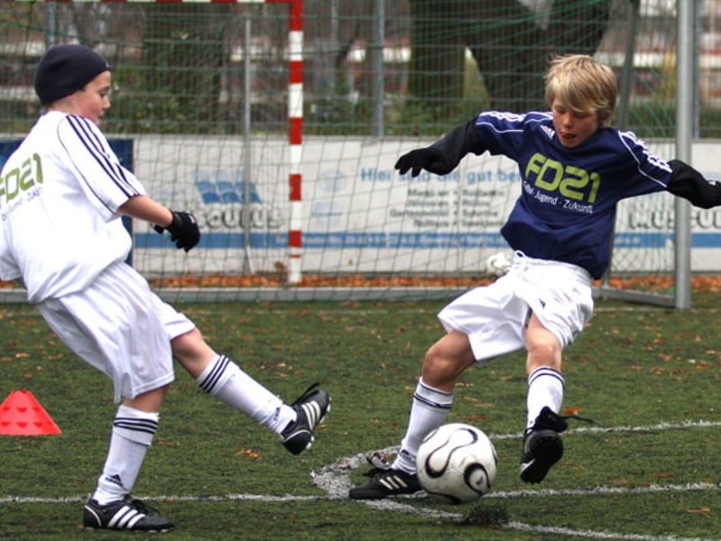 Hältst du den Ball mit deinen Mitspielern in den eigenen Reihen und lässt die Gegner laufen?