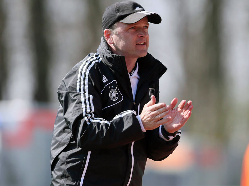 Von der U 16 in die 3. Liga? Stefan Böger soll ein heißer Kandidat auf den Trainerstuhl in Dresden sein.