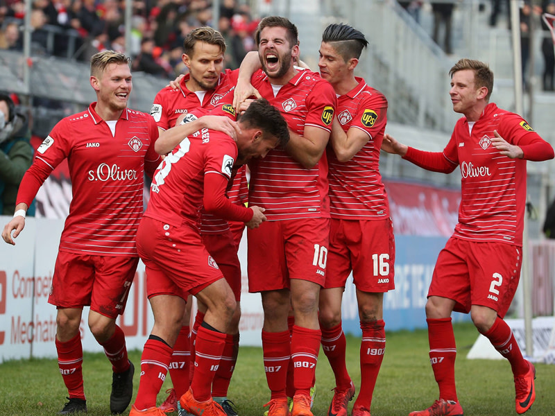 Haben aktuell einen Lauf: Die Würzburger Kickers.