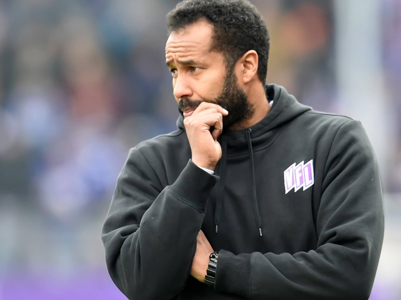 Wen bietet er gegen Karlsruhe auf? Daniel Thioune lässt sich nicht in die Karten schauen.