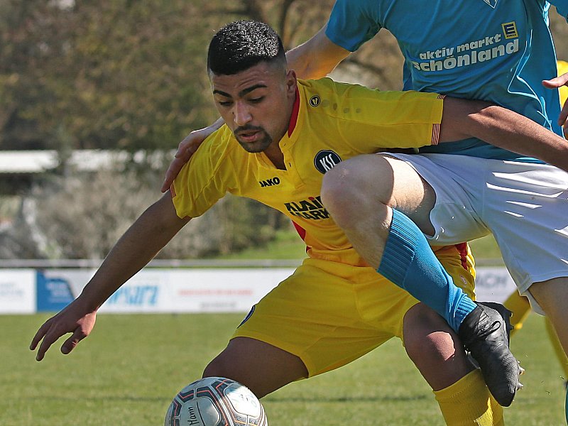 Statt Karlsruhe nun Istanbul: Malik Karaahmet verlässt den KSC.