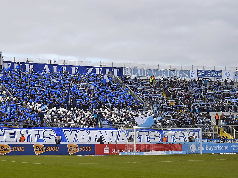 Trugen ihren Teil zum Zuschauerschnitt bei: Die Fans des TSV 1860 München.