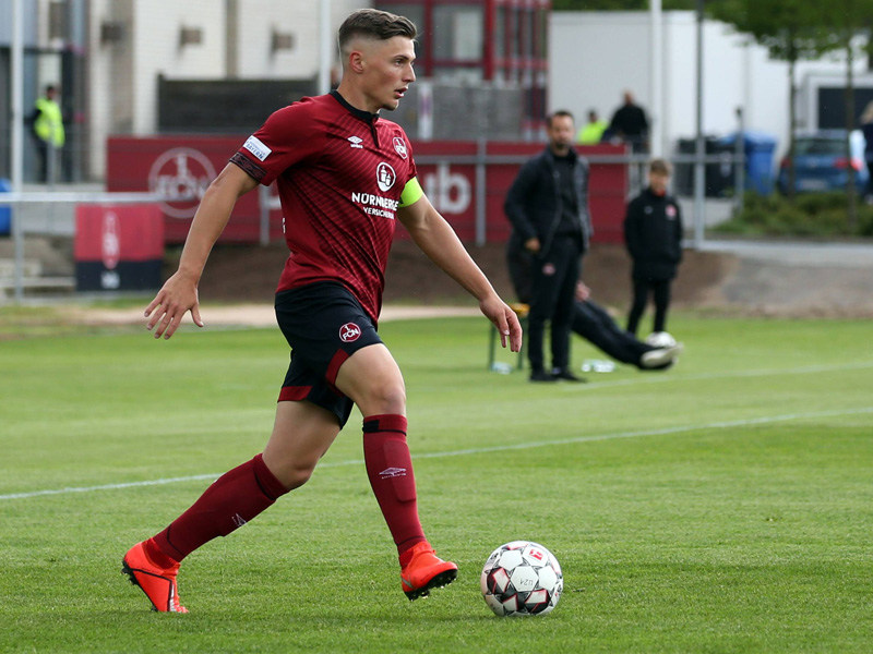 Neuer Mann in Rostock: Erik Engelhardt unterschreibt bis 2021.