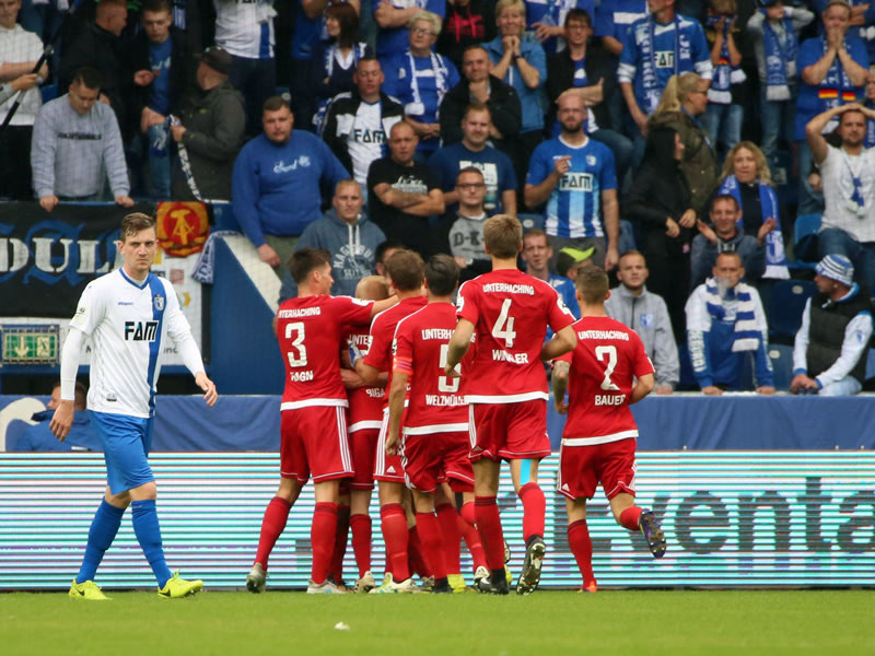Starke Gäste: Unterhaching durfte in Magdeburg früh jubeln.