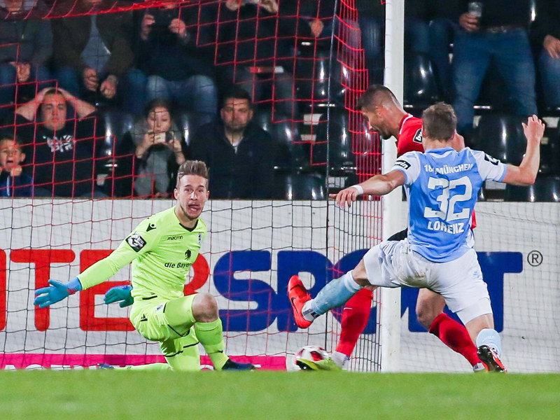 Kai Brünker schießt das 1:0