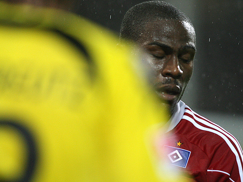 Fast verschwunden: Guy Demel provoziert beim HSV seinen Abschied.