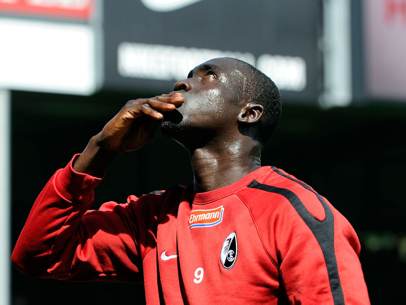 Sucht ein anderes Niveau: SC-Torjäger Papiss Demba Cissé.
