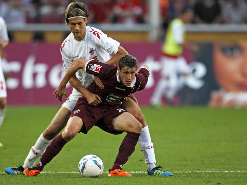 Nicht zu halten, weder für Kölns Lanig noch für Kaiserslautern: Ivo Ilicevic (vorne) wechselt zum Hamburger SV. 