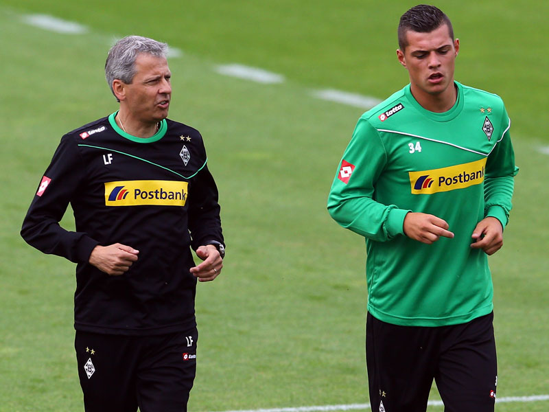 Granit Xhaka und Lucien Favre