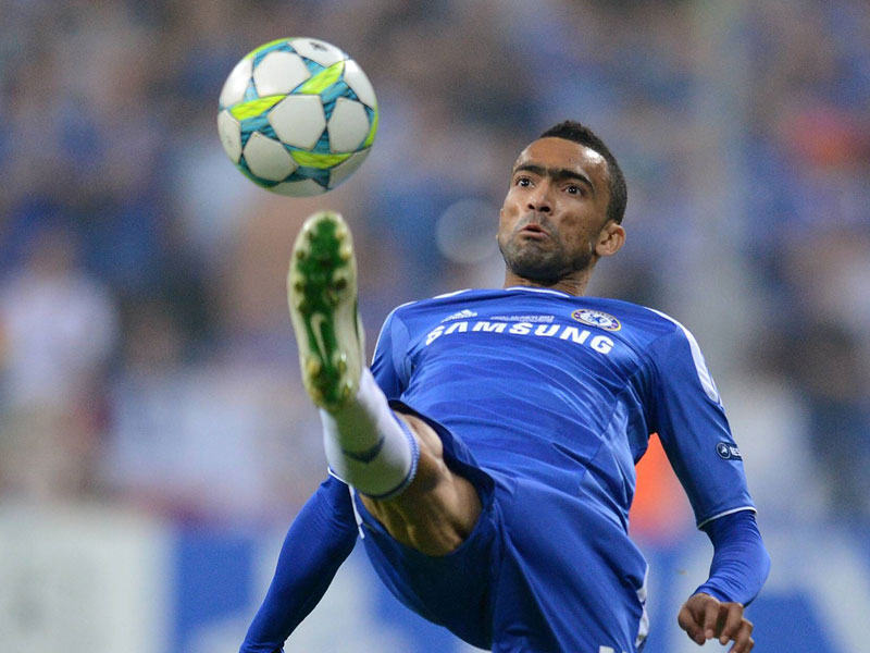 Bald wieder am Ball: CL-Sieger José Bosingwa spielt zukünftig für QPR.