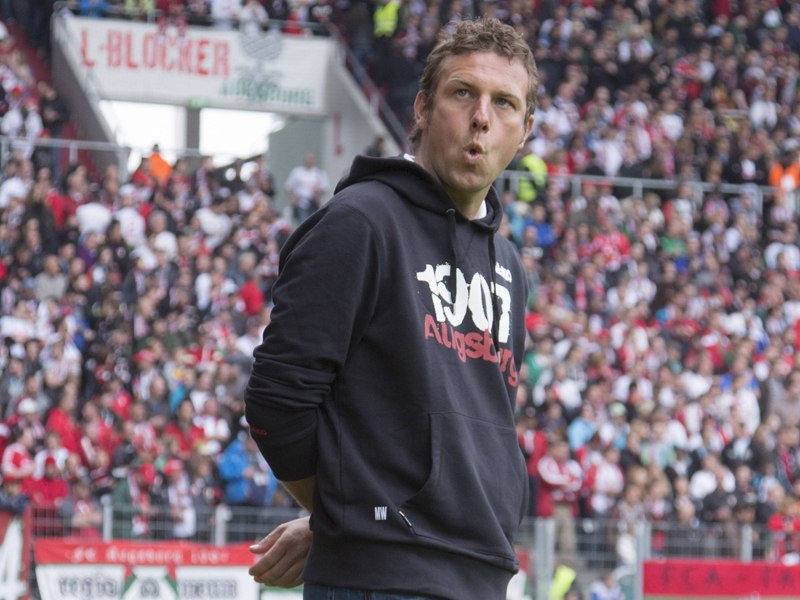 "Wir brauchen nicht drumherum zu reden. Bayern ist natürlich großer Favorit": Augsburgs Trainer Markus Weinzierl.