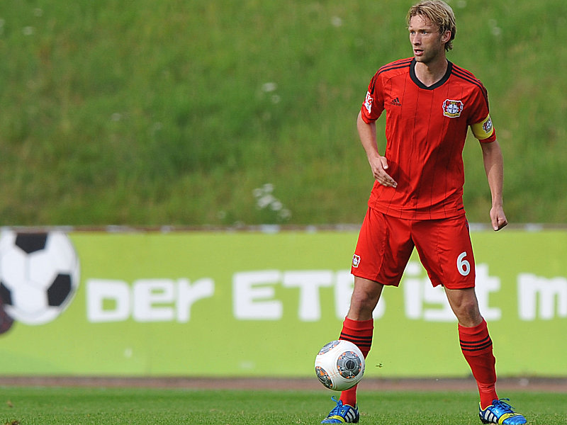 Klar positioniert: Simon Rolfes.