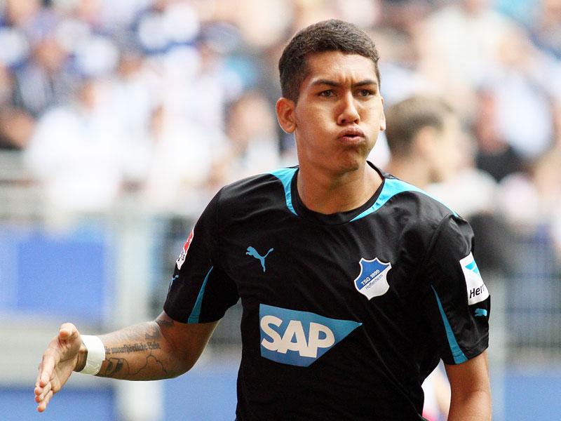 Roberto Firmino jubelt in Hamburg