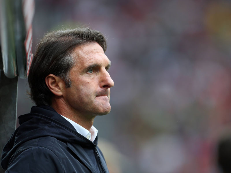 Vier Niederlagen in Serie waren zu viel: Bruno Labbadia muss als erster Trainer in der neuen Saison seinen Arbeitsplatz räumen.