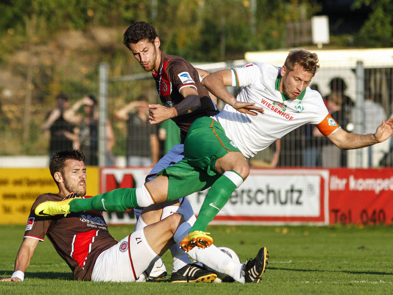 In Straucheln gekommen: Aaron Hunt und Werder hatten gegen St. Pauli am Donnerstag keinen Auftrag.