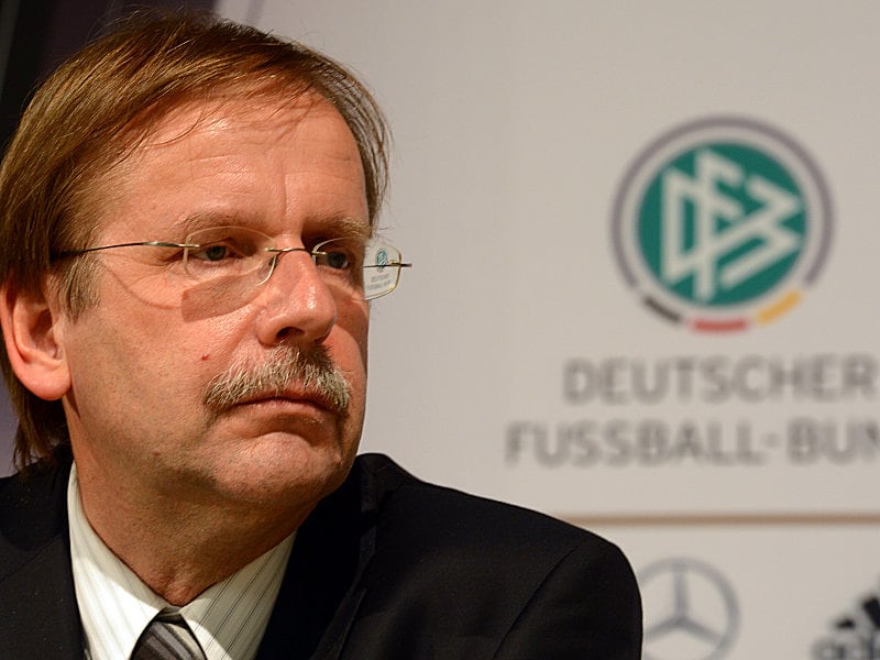 Dämpfer im Streit um das Spielervermittlerreglement: DFB-Vizepräsident Rainer Koch.