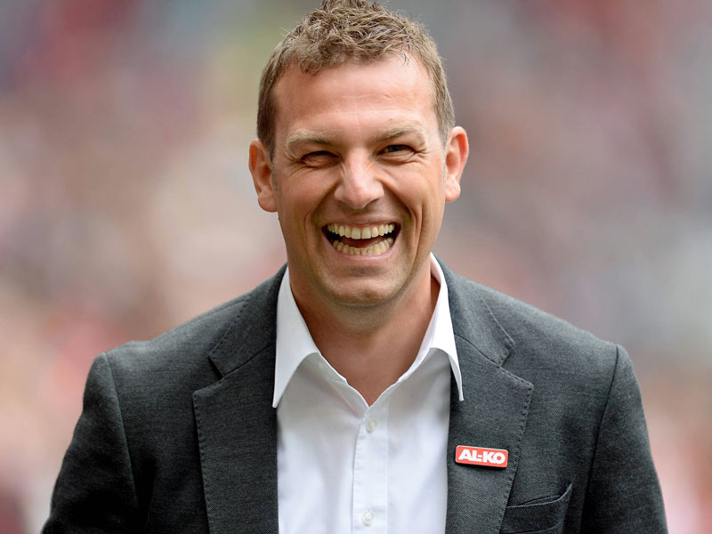 Hat die "beste FCA-Mannschaft in 100 Jahren" geformt: Augsburgs Trainer Markus Weinzierl.