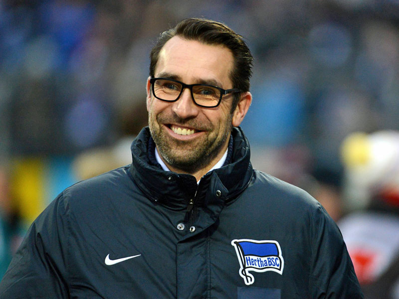 Strahlt derzeit zurecht über beide Ohren: Herthas Manager Michael Preetz.