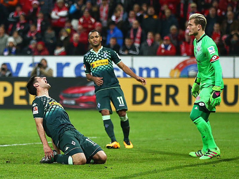 Nicht zu fassen: Lars Stindl (li.) und Raffael vergaben die größten Gladbacher Chancen. Lloris Karius (re.) hielt seinen Kasten sauber.