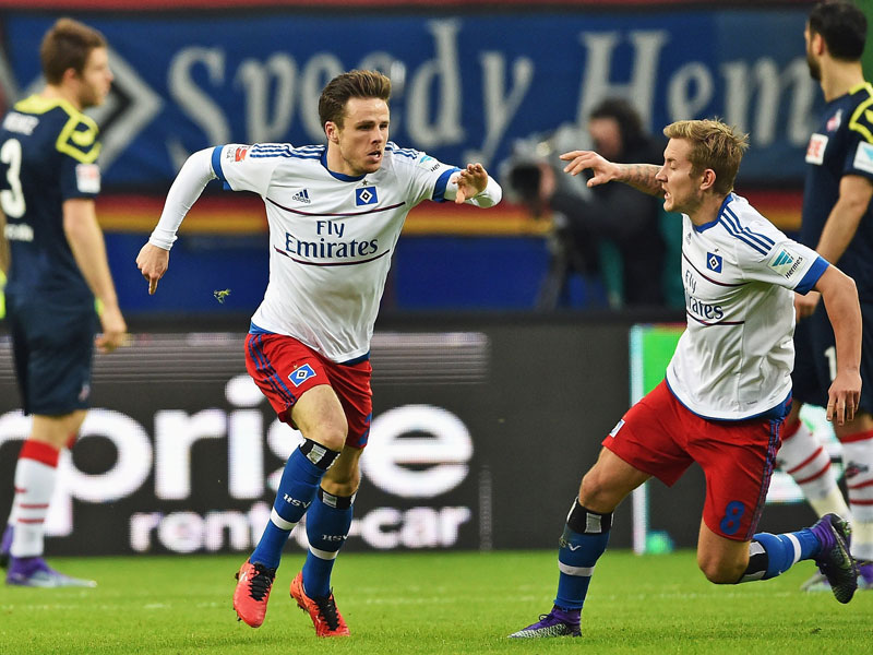 Hammer mit links: Müller traf zum 1:1 für den HSV.