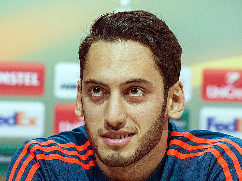 Hakan Calhanoglu