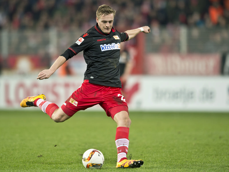Felix Kroos wird auch in Zukunft das Trikot von Union Berlin tragen und unterschreibt einen Zweijahresvertrag bei den "Eisernen".