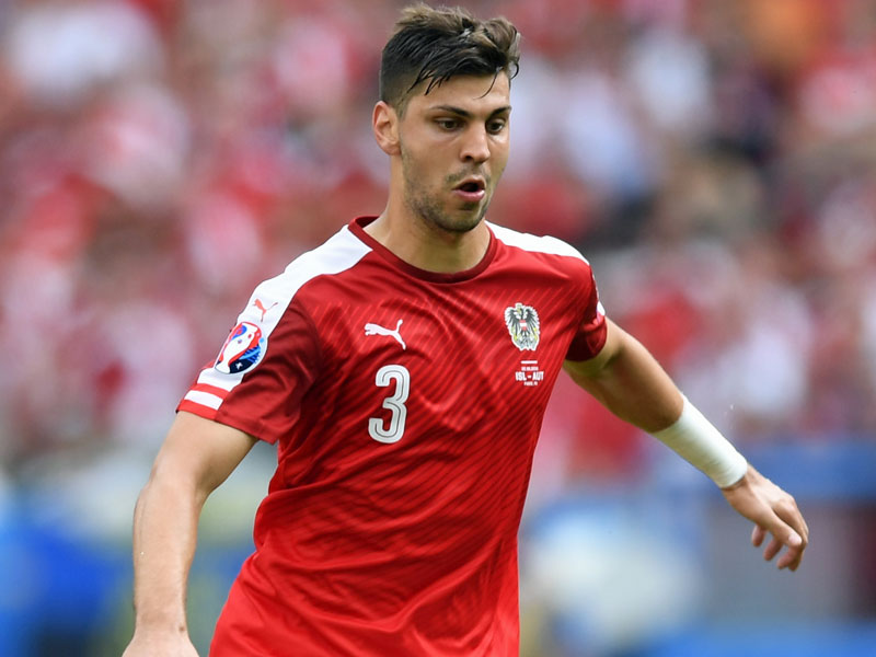 Auf der Leverkusener Liste, aber nicht für 19 Millionen Euro: Aleksandar Dragovic von Dynamo Kiew.
