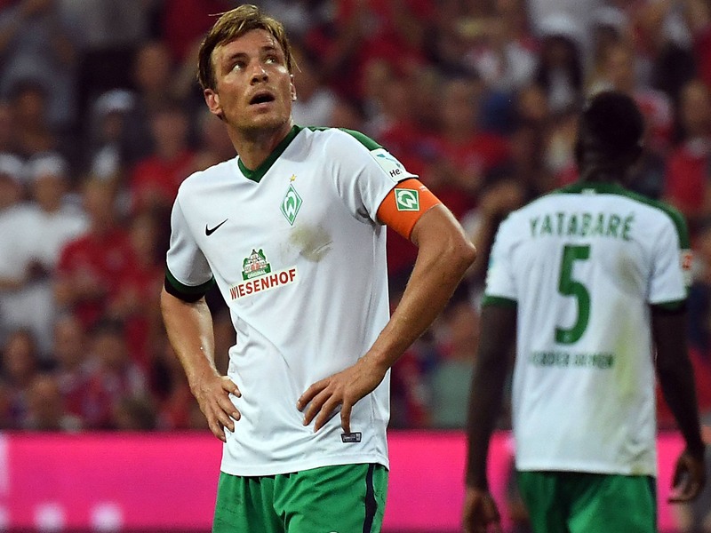 Ratlos: Werder-Kapitän Clemens Fritz war bedient.