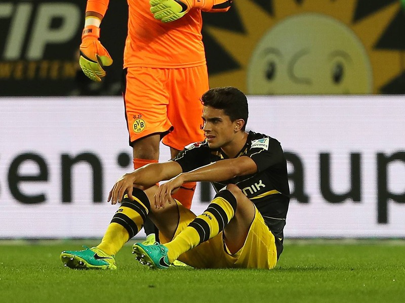 Gegen Wolfsburg früh verletzt ausgewechselt: Marc Bartra.