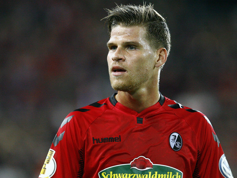 Schwere Knieverletzung: Florian Niederlechner fällt wohl für den Rest der Saison aus.
