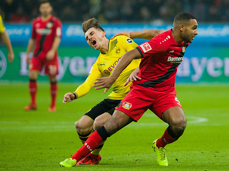 Unglücklicher Auftakt: Maximilian Philipp verletzt sich im Zweikampf mit Jonathan Tah.