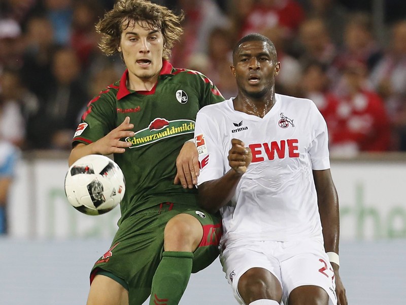 Keine positive Erinnerung: Caglar Söyüncü im September 2016 gegen Anthony Modeste.