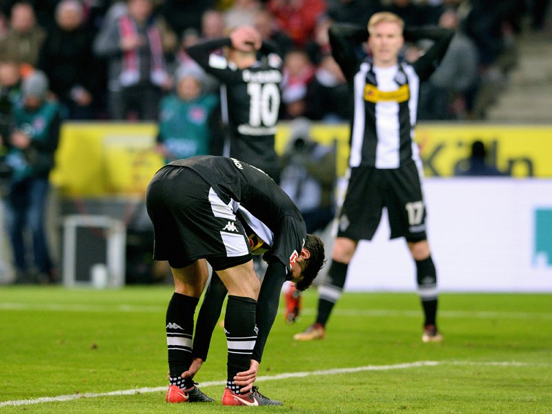 Zum Haare raufen! Gladbachs Misere beim Bundesliga-Schlusslicht.