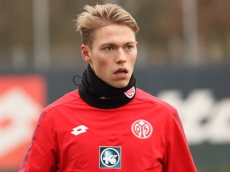 Viktor Fischer