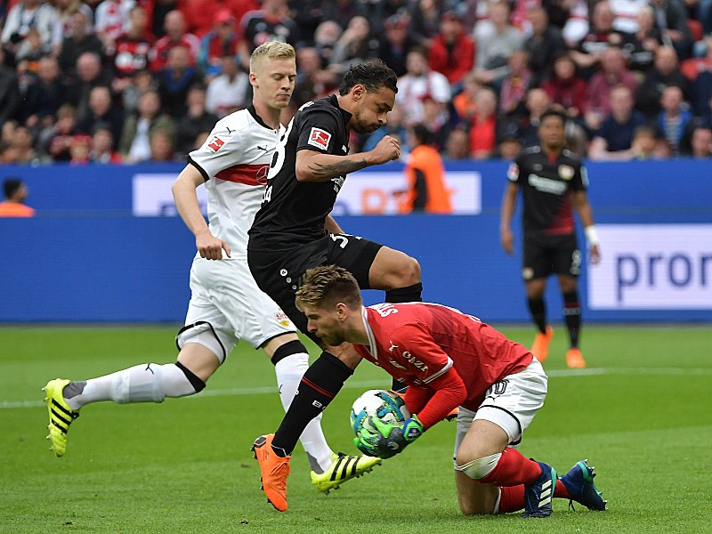 Zeigte eine ganze Reihe erstklassiger Paraden: Ron-Robert Zieler.