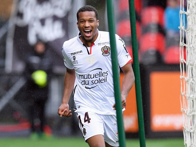 Kann fortan für Gladbach jubeln: Alassane Plea.