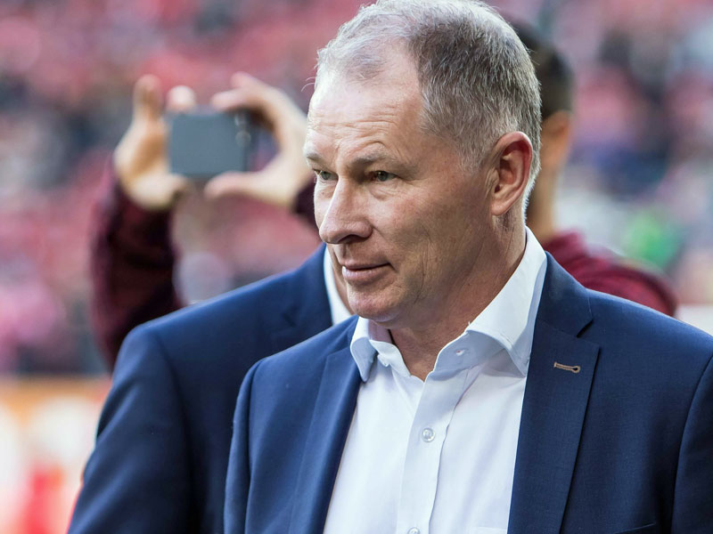Bezog zur aktuellen Thematik Stellung: Augsburgs Manager Stefan Reuter.