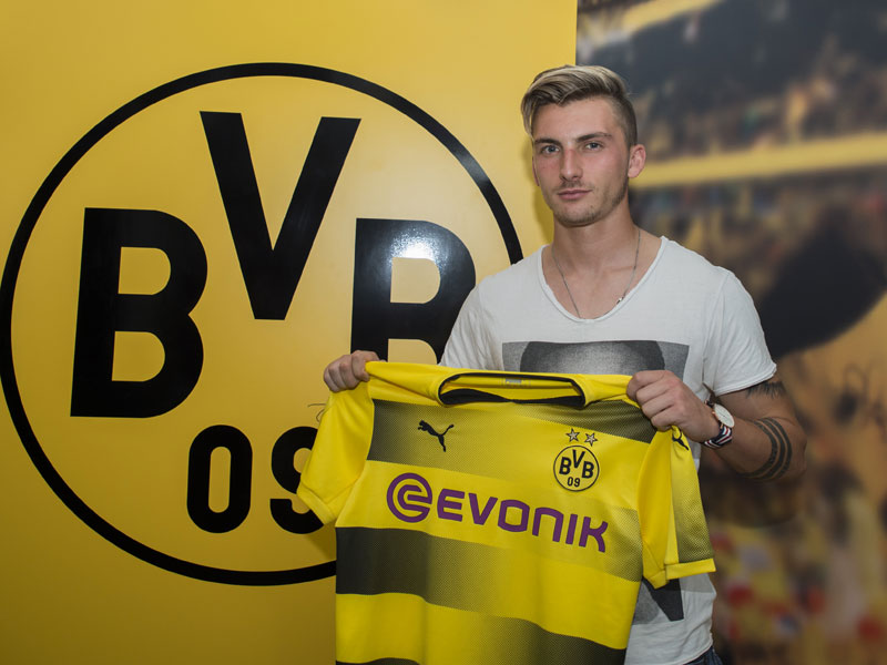 Stürmt ab der kommenden Saison im BVB-Trikot: Maximilian Philipp.
