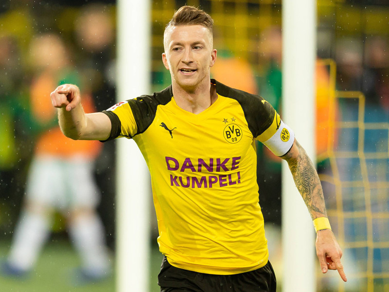 Eine Klasse für sich: Der Respekt vor Dortmunds Marco Reus spiegelt sich in unserer Spielerumfrage wider.