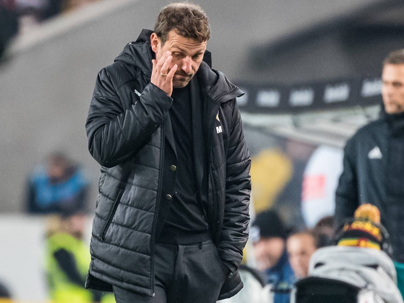 Planspiele im Giftschrank: Markus Weinzierl steht in Düsseldorf unter Zugzwang.