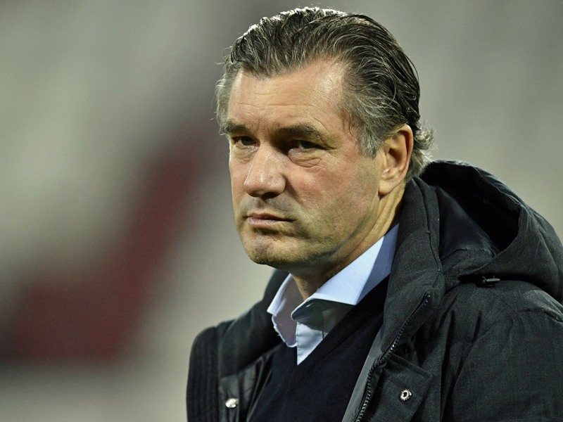So wie in Augsburg geht es nicht: BVB-Sportdirektor Michael Zorc.