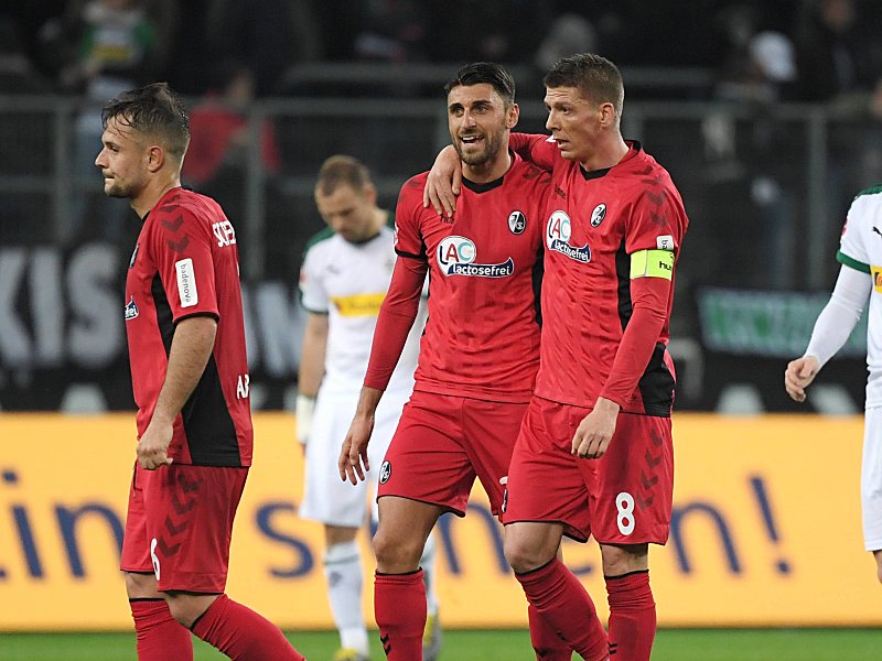 Spielerisch im Aufwind: Mike Frantz (r.) und der SC Freiburg.