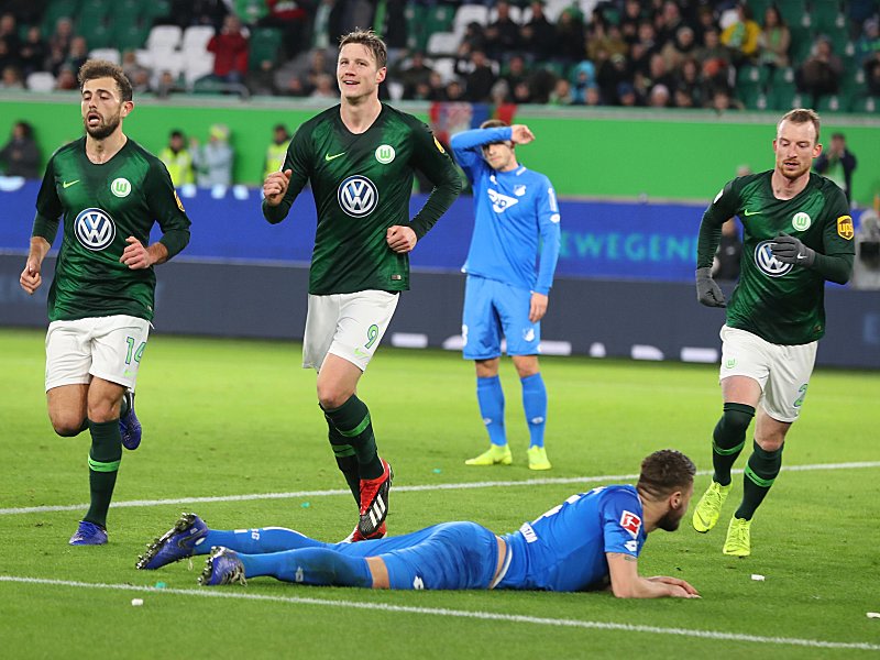 Pechvogel: Ermin Bicakcic (u.) nach seinem Eigentor zum zwischenzeitlichen 1:1.
