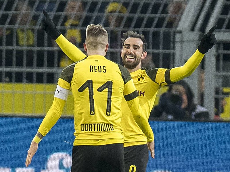Dortmunder Torschützen unter sich: Kapitän Marco Reus und Top-Stürmer Paco Alcacer.