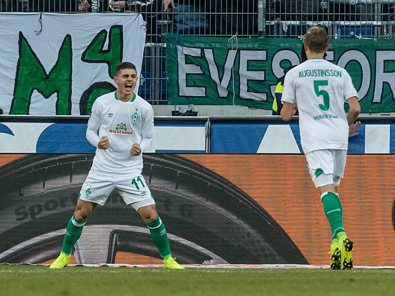 Mann des Tages: Bremens Rashica (l.) nach dem 1:0.