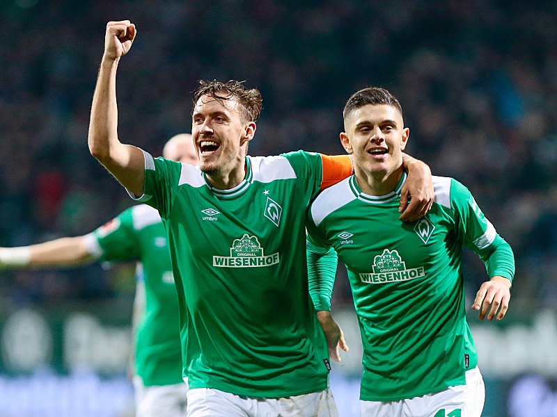Glücklich: Max Kruse und Milot Rashica (r.).